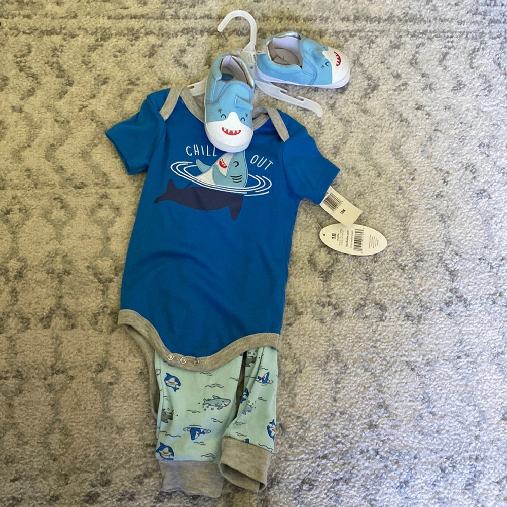 Baby clothes